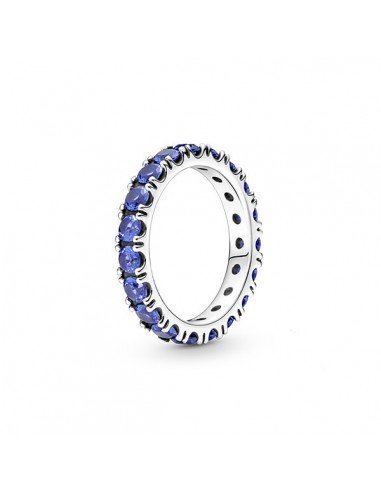 Hand-finished in sterling silver, this Eternity ring has been embellished with sparkling blue crystals. samparfums.es