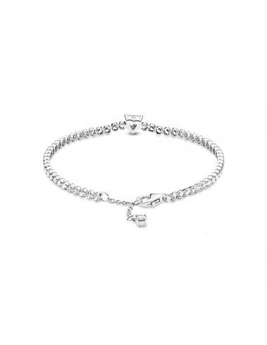 Pandora Armband mit leuchtendem Herzen