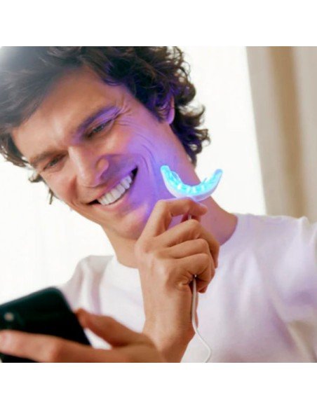UNICLED WHITE SMILE da Unicskin | Branqueamento eficaz dos dentes com luz LED