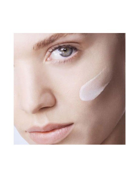 Lancôme UV Expert SPF50+ - Advanced Sun Protection | Sam Parfums