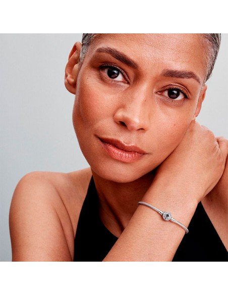 Bracelet en argent Pandora Moments : élégance avec fermoir étoile polaire