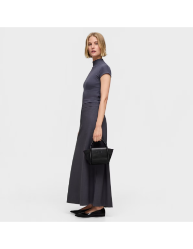 Tous Silhouette Soft navicella piccola nera: eleganza e funzionalità per ogni occasione