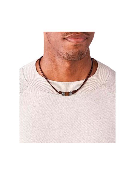 Colar Fossil em pele castanha e aço inoxidável, design moderno e intemporal para homem