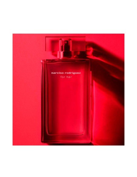 Narciso Rodriguez For Her Eau de Parfum Intense: profondità ipnotica e raffinatezza