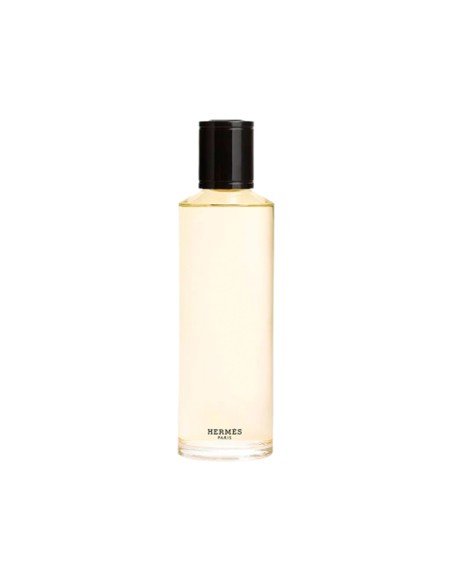 Explore the intensity of Terre d'Hermès with a sustainable refill and captivating scent.