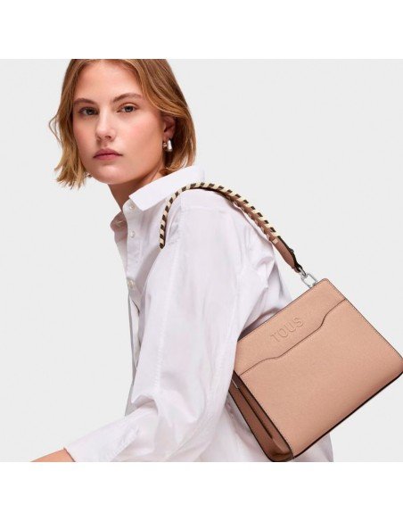 Tous bolso shopper pequeño Audree Saffiano: elegancia y versatilidad para cada ocasión