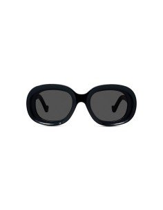 Gafas de sol Loewe: estilo y protección UV para mujer en elegante negro brillante 2