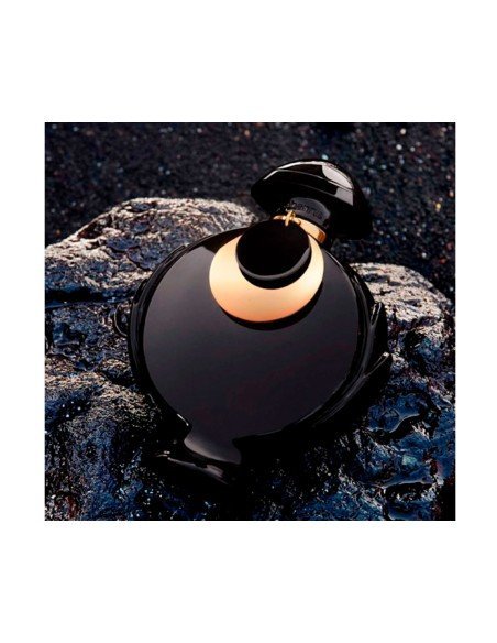 Entdecken Sie die intensive Sinnlichkeit von Paco Rabanne Olympea Absolu - ein lang anhaltender und verführerischer Duft