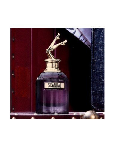Jean Paul Gaultier Intense Eau de Parfum: audace, sofisticato, con frangipane e fiore di benzoino