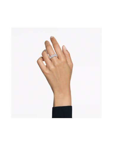 Anel Vittore Swarovski: Elegância e brilho em corte de pera, branco e com banho de ródio