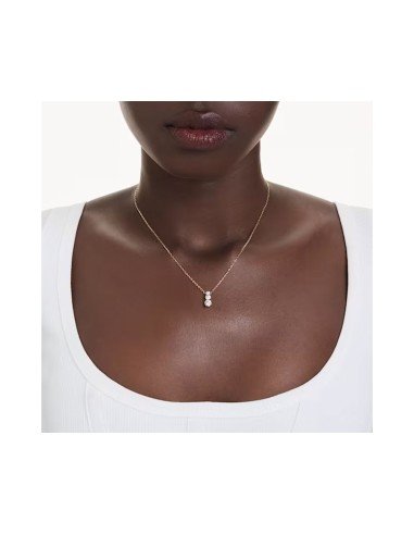 Stilla Attract Swarovski pendant: Everyday elegance in white and gold