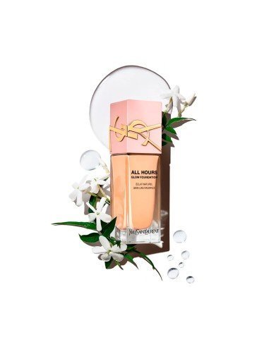 Base Yves Saint Laurent: acabamento luminoso, hidratante e de longa duração