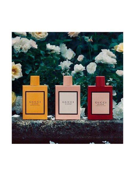 Descubra Gucci Bloom Eau de Toilette: frescura floral com um toque de neroli e feminilidade.