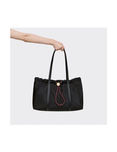 Tous Empire Soft Black Carrycot Bag : Design moderne et fonctionnel pour la vie de tous les jours