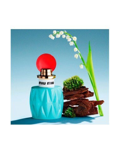 Miu Miu Eau de Parfum: frescura moderna com lírio do vale e madeira de Akigala.
