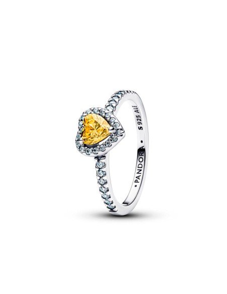 Anello Pandora in argento con cuore giallo in rilievo: eleganza e distinzione in ogni dettaglio