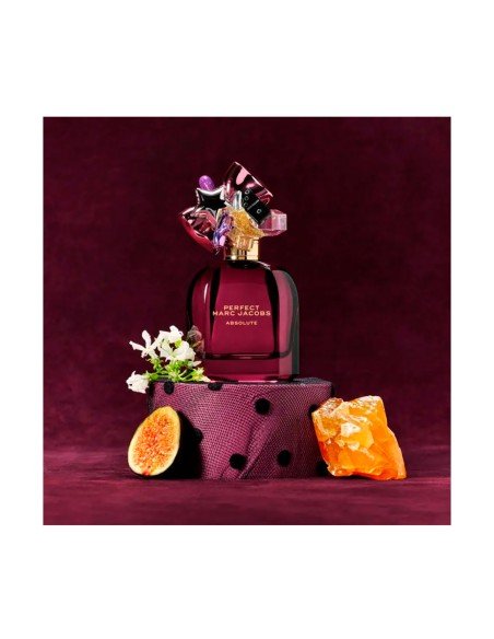 Scoprite Perfect Absolute di Marc Jacobs: fragranza fruttata e vegana con fico e gelsomino
