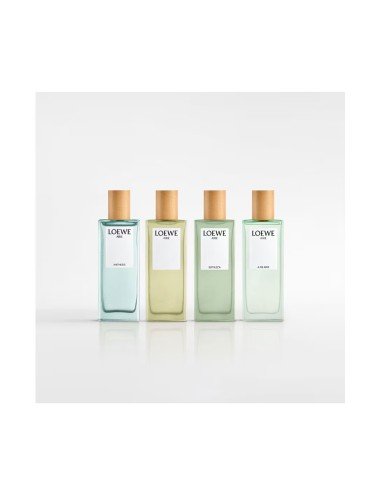 Loewe Aire Sutileza Eau de Toilette: freschezza floreale e tonificante per l'uso quotidiano