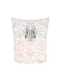 Lumière d'Issey: fragancia floral ambarina con frescura vegana y notas naturales
